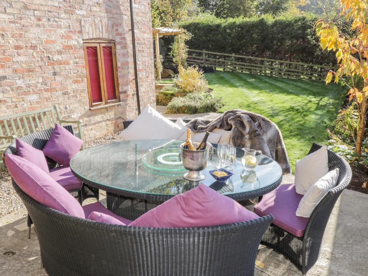 Woodside Barn Villa Thirsk Exteriör bild